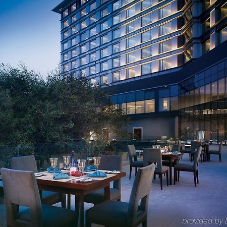 Taj Yeshwantpur Bengaluru Hotel Restaurant billede The Terrace